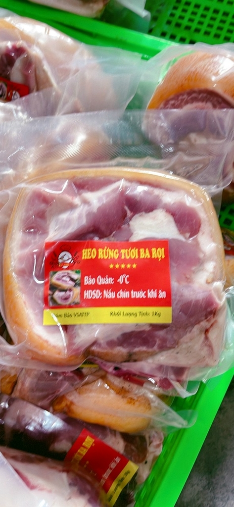 Heo Rừng Cuộn Lai Tươi Ba Rọi - Túi 1Kg