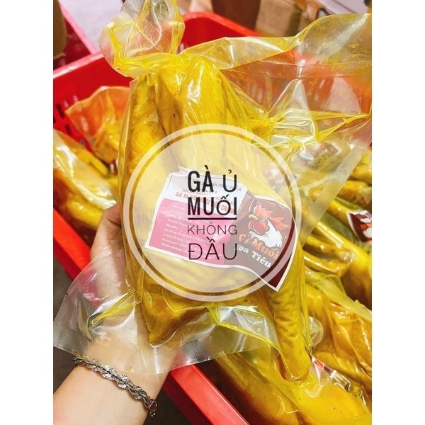 Gà Ủ Muối Nguyên Con Không Đầu